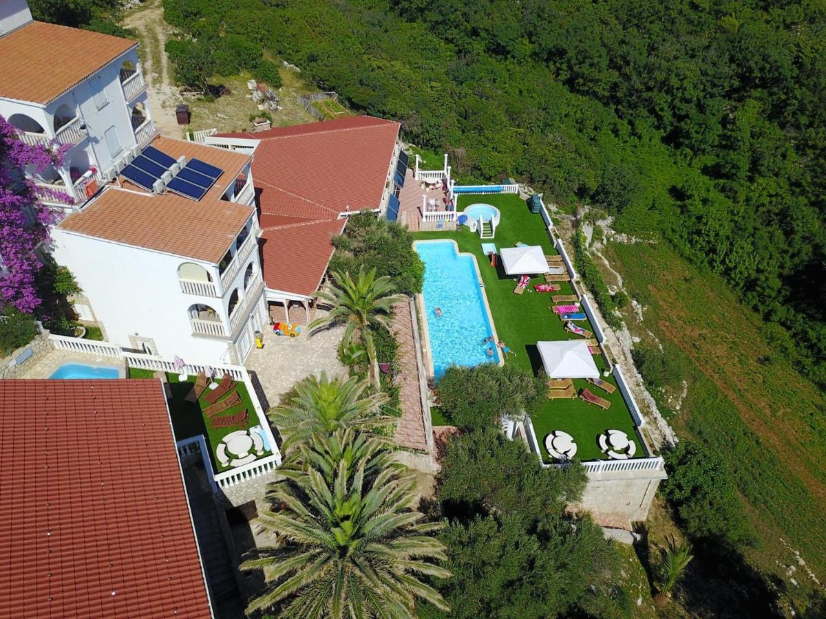 Garden Resort - Apartments Maslina Potocnica Dış mekan fotoğraf