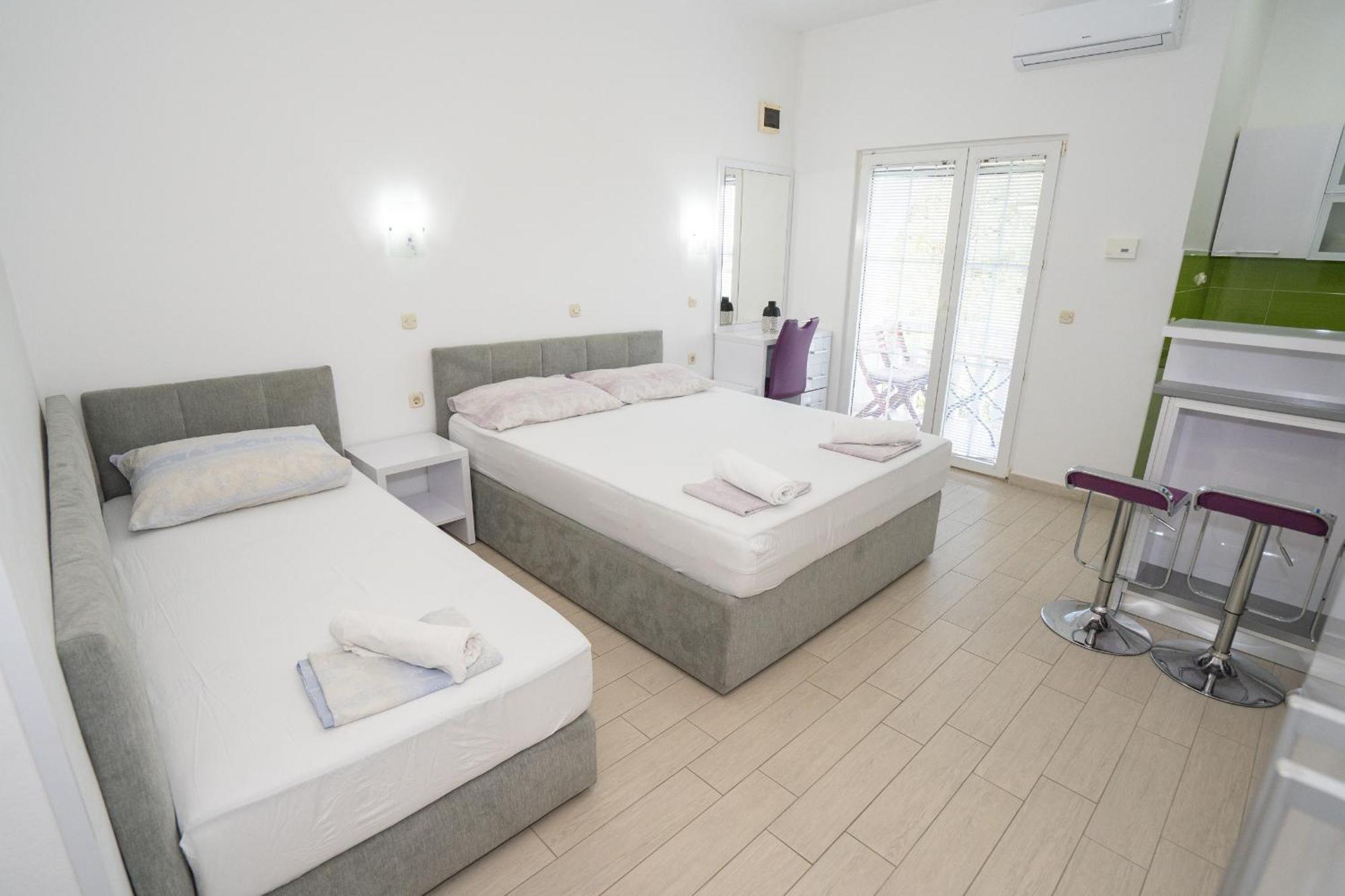 Garden Resort - Apartments Maslina Potocnica Dış mekan fotoğraf