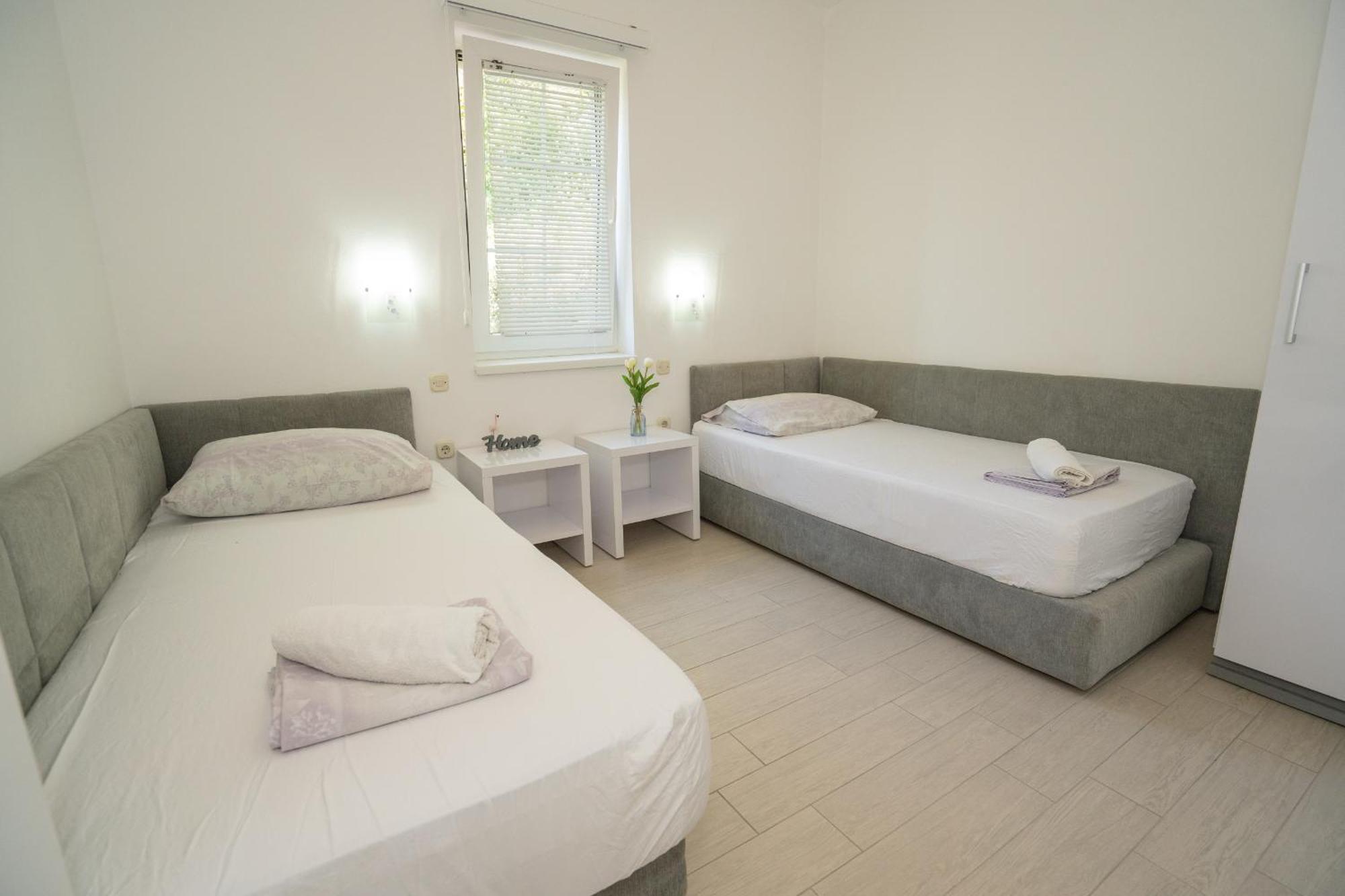 Garden Resort - Apartments Maslina Potocnica Dış mekan fotoğraf