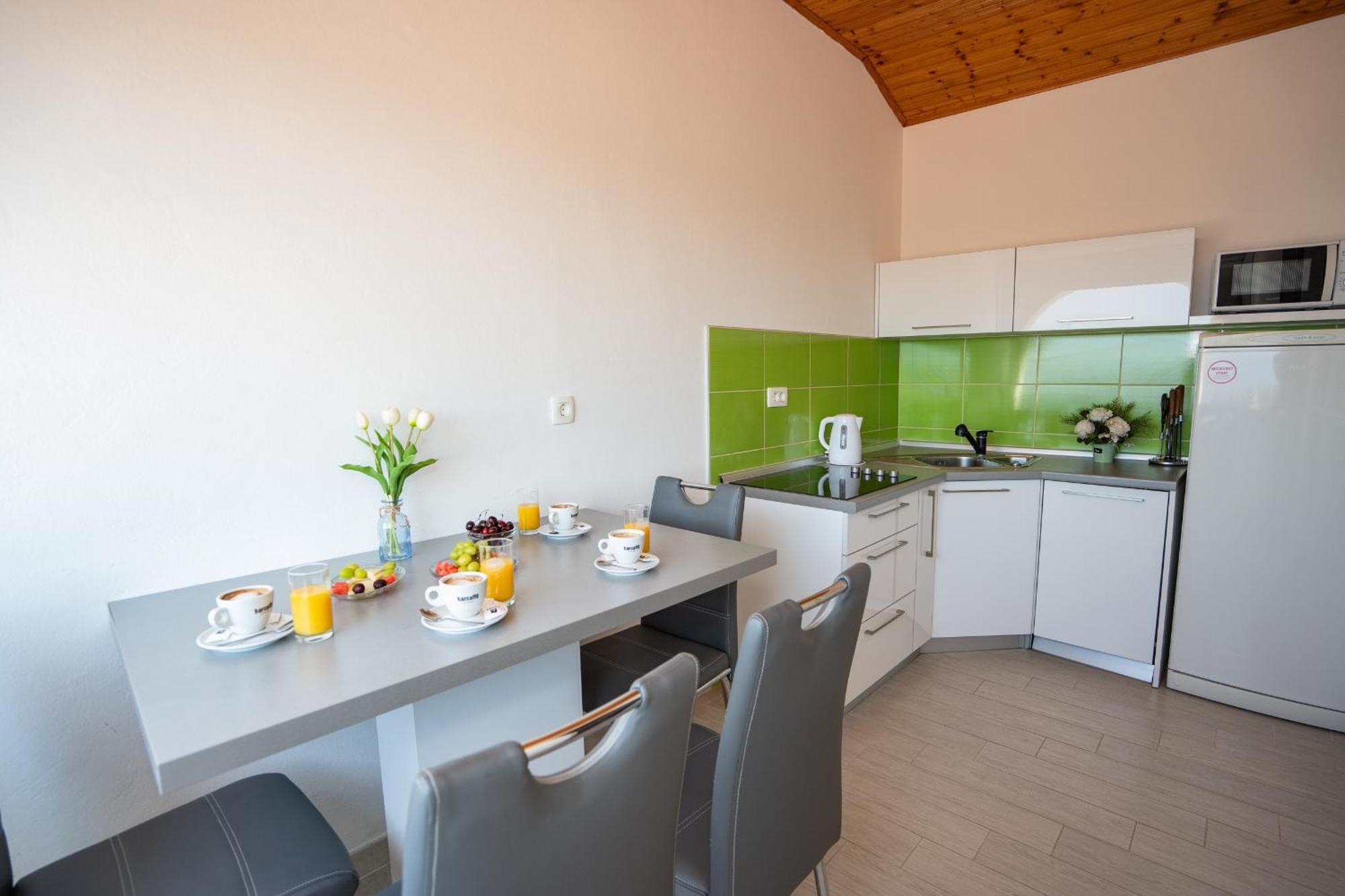 Garden Resort - Apartments Maslina Potocnica Dış mekan fotoğraf